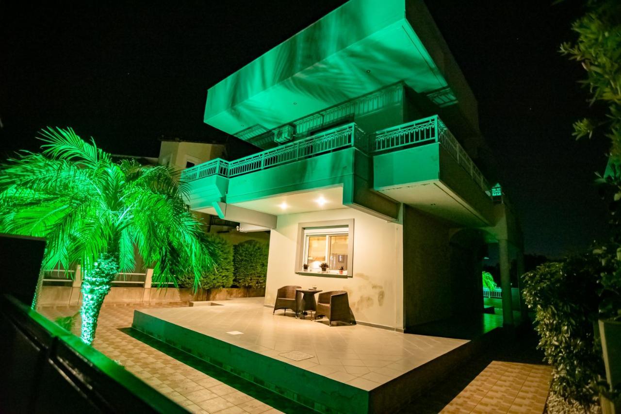 Villa Mika Near Beach *
